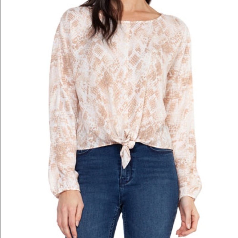 BLACK TAPE BLOUSE